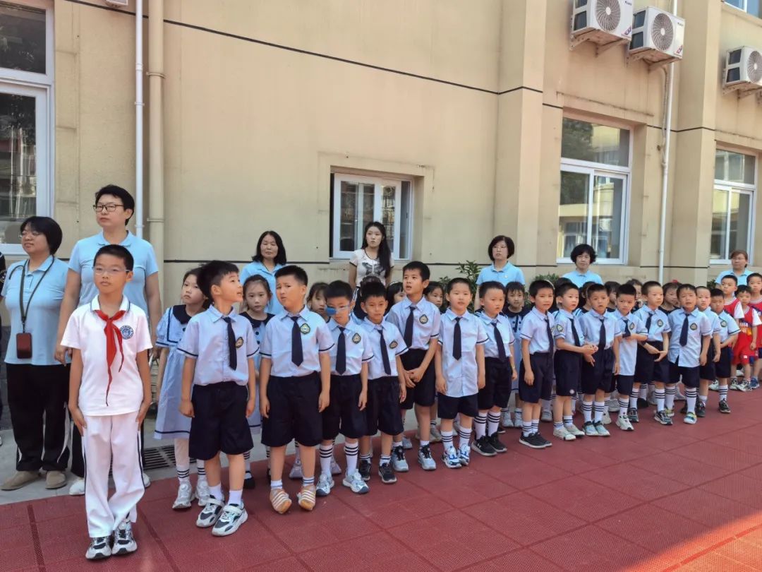 【幼小衔接  探秘小学】——北京中铁信达经贸有限公司幼儿园大班幼儿参观椿树馆小学活动 第12张