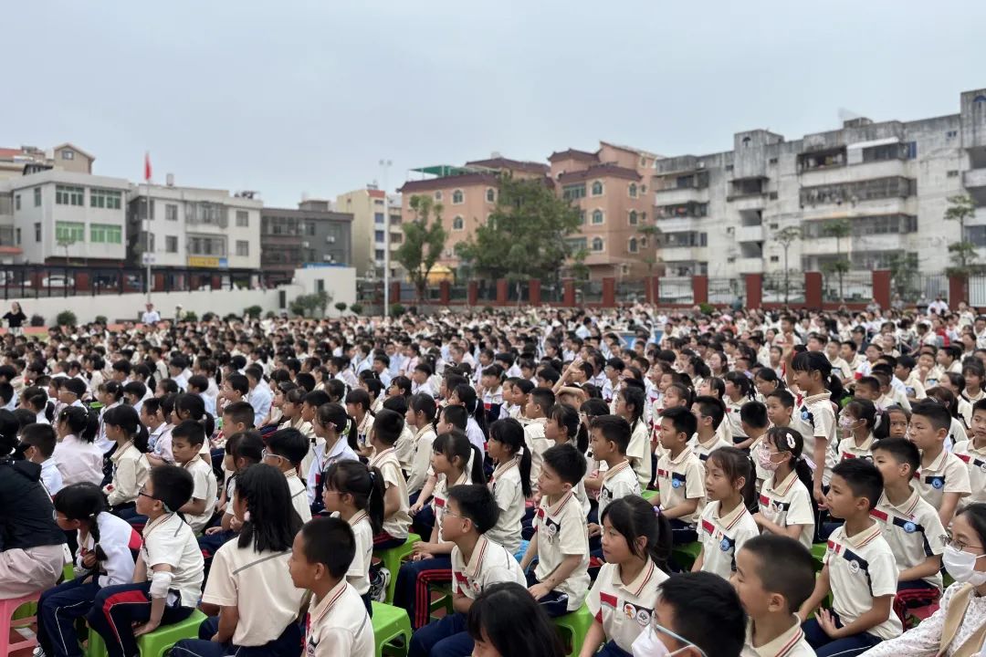 大嶝中心小学举行“红领巾爱祖国”六一儿童节庆祝活动! 第12张