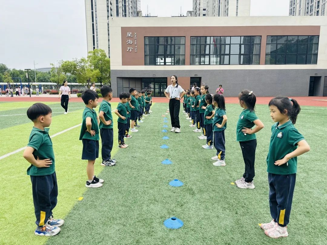 小学初体验 衔接零距离——中原区西郡第二小学与滨河花园幼儿园开展幼小衔接参观体验活动 第29张