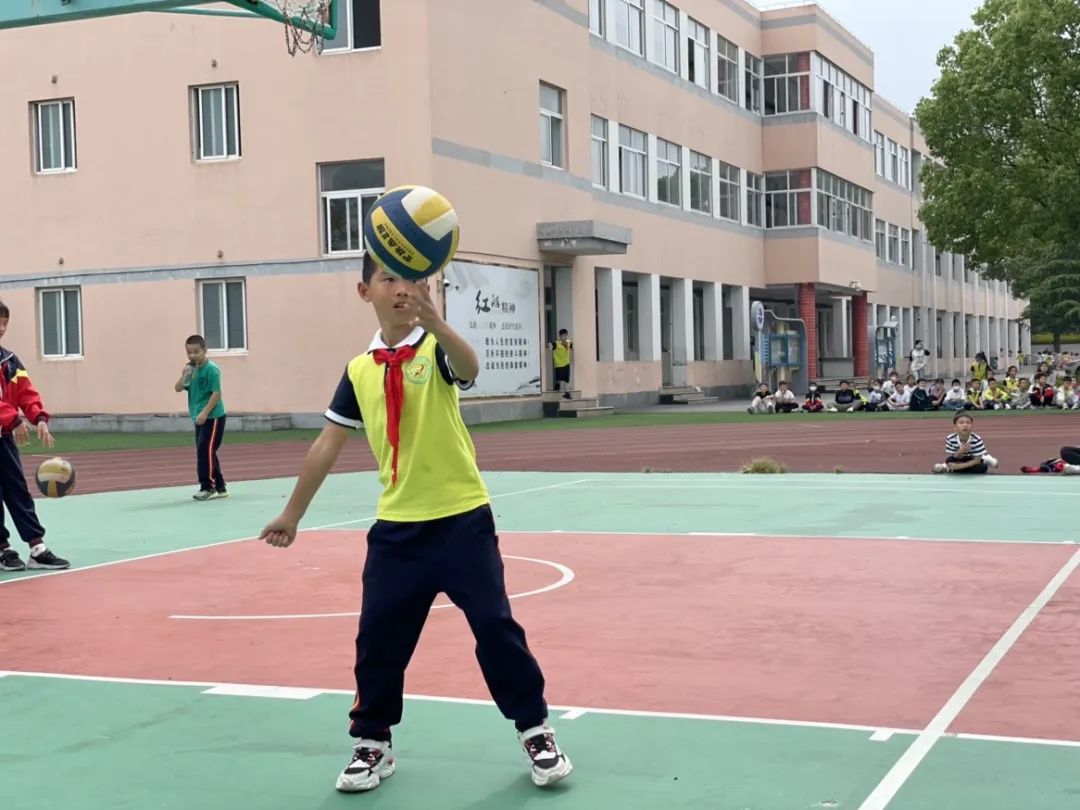 活力排球  绽放童年——钟埭小学举行第四届“樱花杯”校园排球联赛 第13张