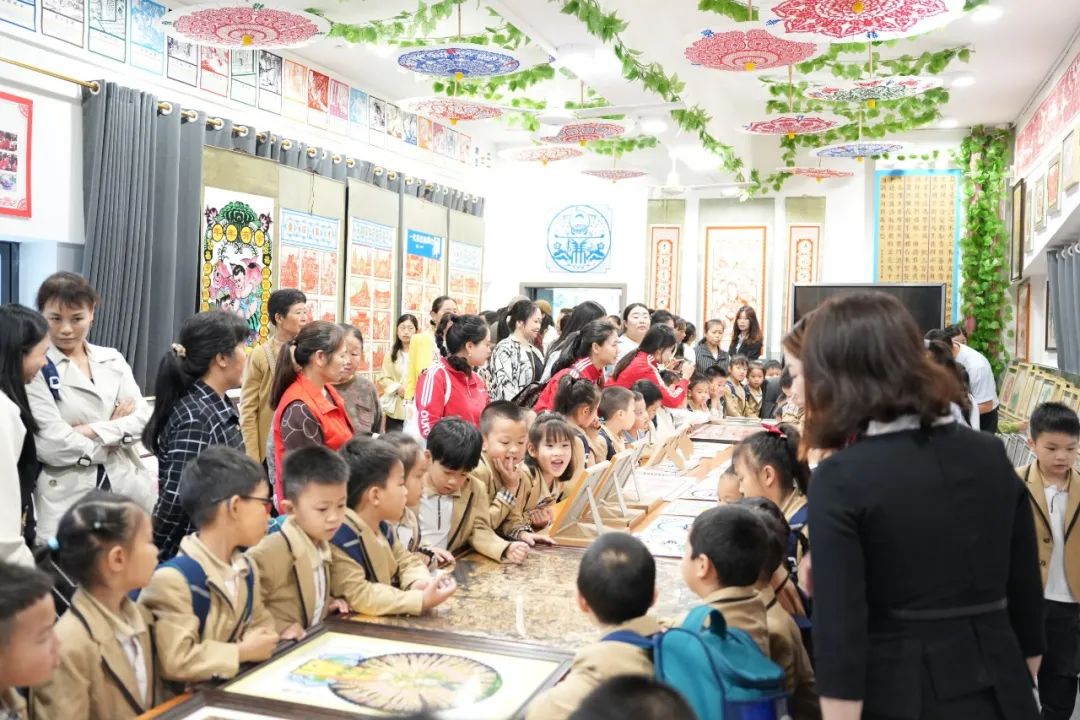 初探小学·礼遇成长 ——潼南区琼江幼儿园大班参观小学实践 第34张