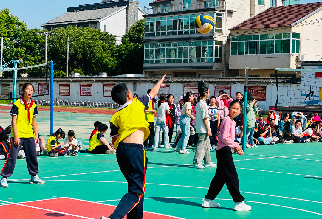 活力排球  绽放童年——钟埭小学举行第四届“樱花杯”校园排球联赛 第18张