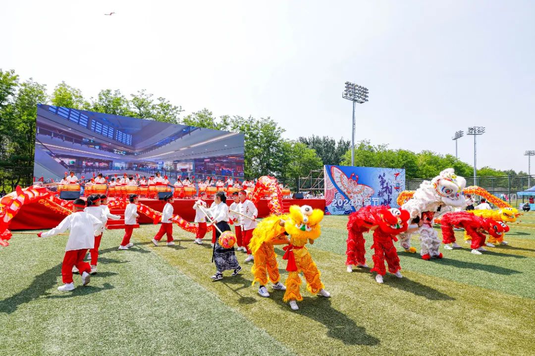 【文化 • 关注】和平区文化路小学“辰龙醒狮”展演在和平区风筝节闭幕仪式上开场表演 第7张