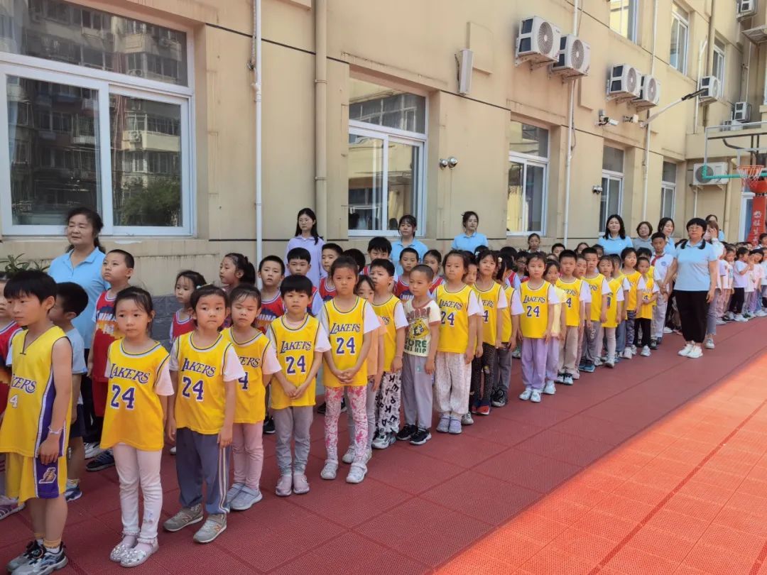 【幼小衔接  探秘小学】——北京中铁信达经贸有限公司幼儿园大班幼儿参观椿树馆小学活动 第11张