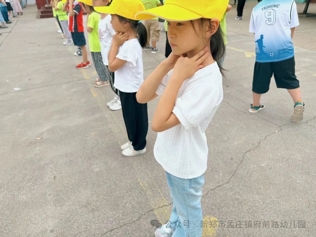 【府幼——幼小衔接】初遇小学 筑梦成长——新郑市孟庄镇府前路幼儿园幼小衔接之大班幼儿参观小学活动 第33张