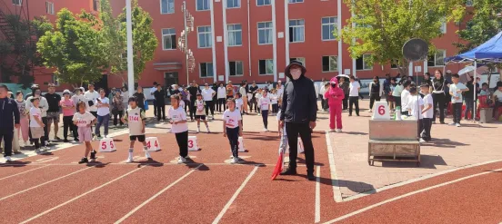 【含光小学】“多彩童年梦 运动庆六一”——康平县含光小学2024年春季运动会 第79张