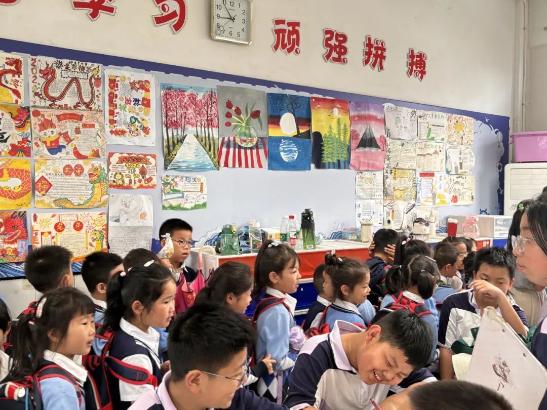 你好,小学——大桥花园幼儿园大班段参观小学活动 第55张