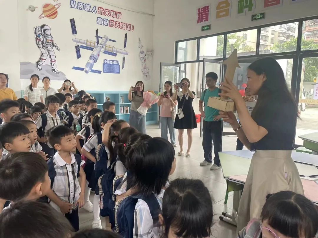 【幼小衔接】走近小学 体验成长——清新区太和镇中心幼儿园幼小衔接活动之参观小学 第20张