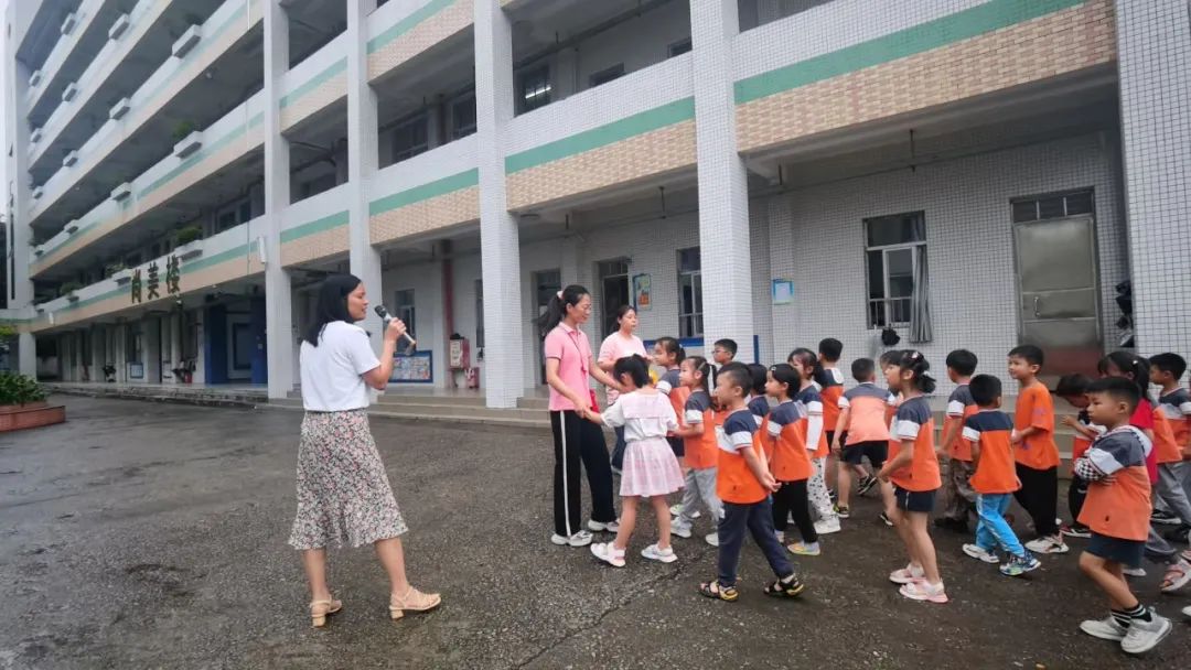 【幼小衔接】走近小学 体验成长——清新区太和镇中心幼儿园幼小衔接活动之参观小学 第22张