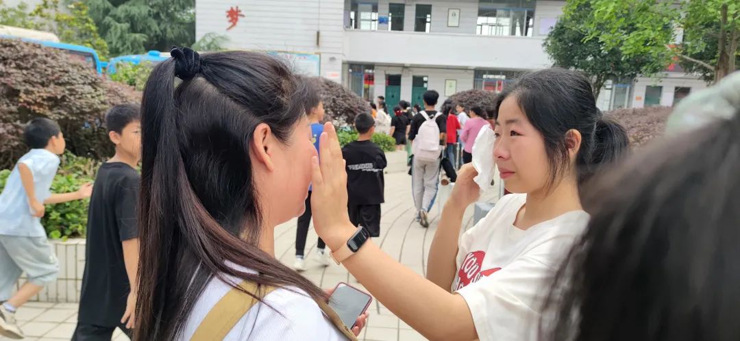 一举夺魁,决胜中考||开江县长岭中学初三学子载梦出征 第2张