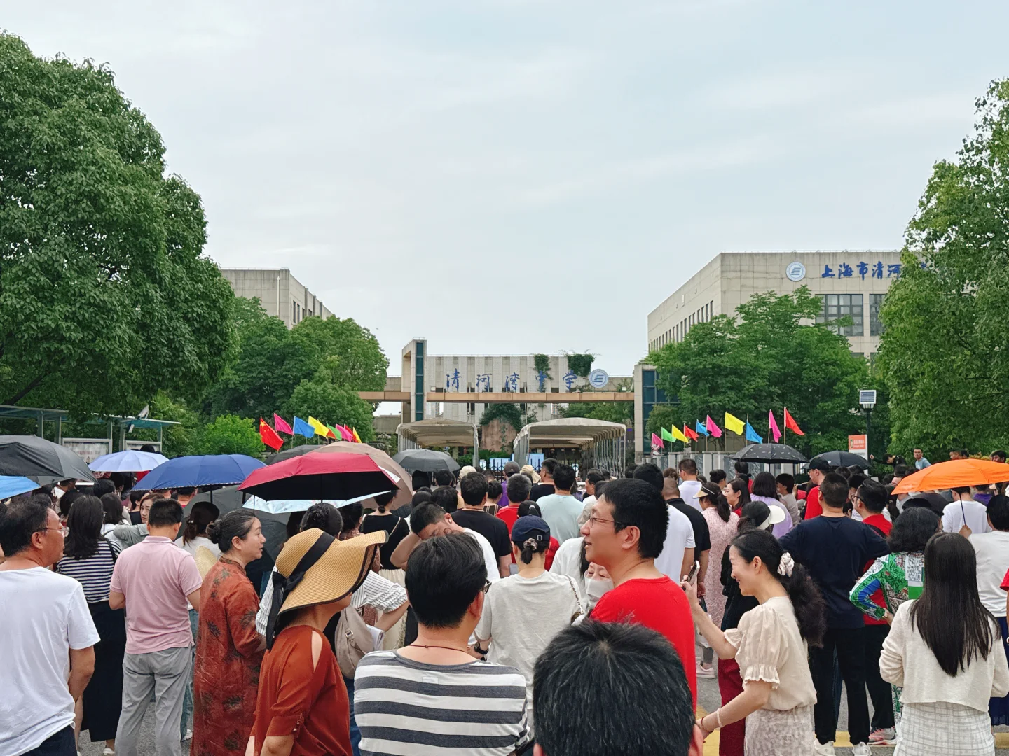 上海中考第一天 第11张