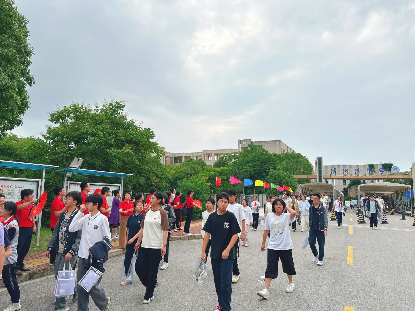 上海中考第一天 第5张
