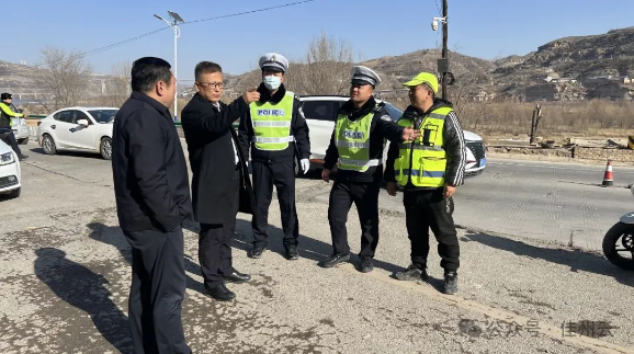 佳县县委书记姬跃飞检查春节假期景区安全生产并看望慰问一线值班值守人员
