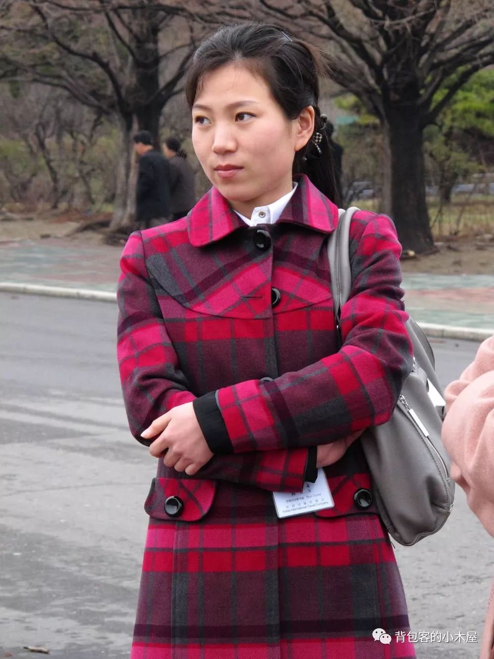 朝鲜女导游年轻漂亮,不会强迫游客购物?