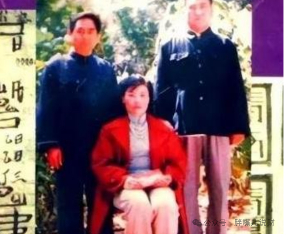 1986年夏天,一女两男到故宫游玩,女子竟扬言等她做了皇帝后,也要建一座这样的宫殿