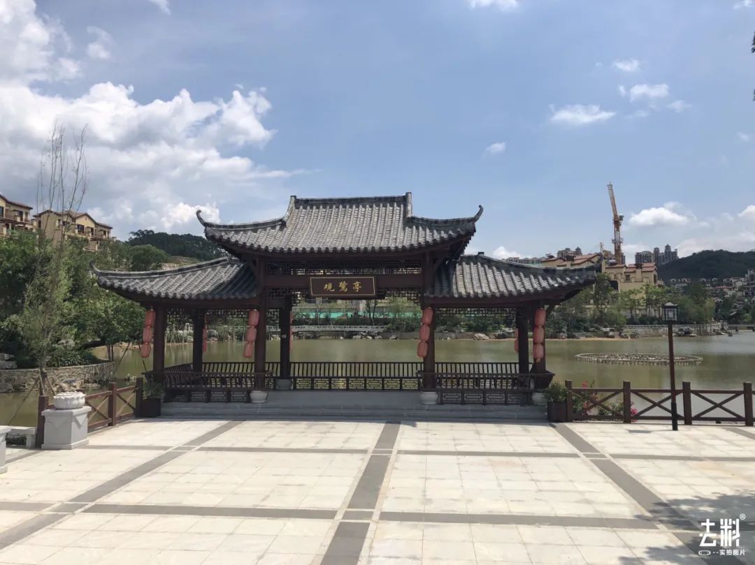 【去料旅游】499元入住希尔顿,泡养生温泉