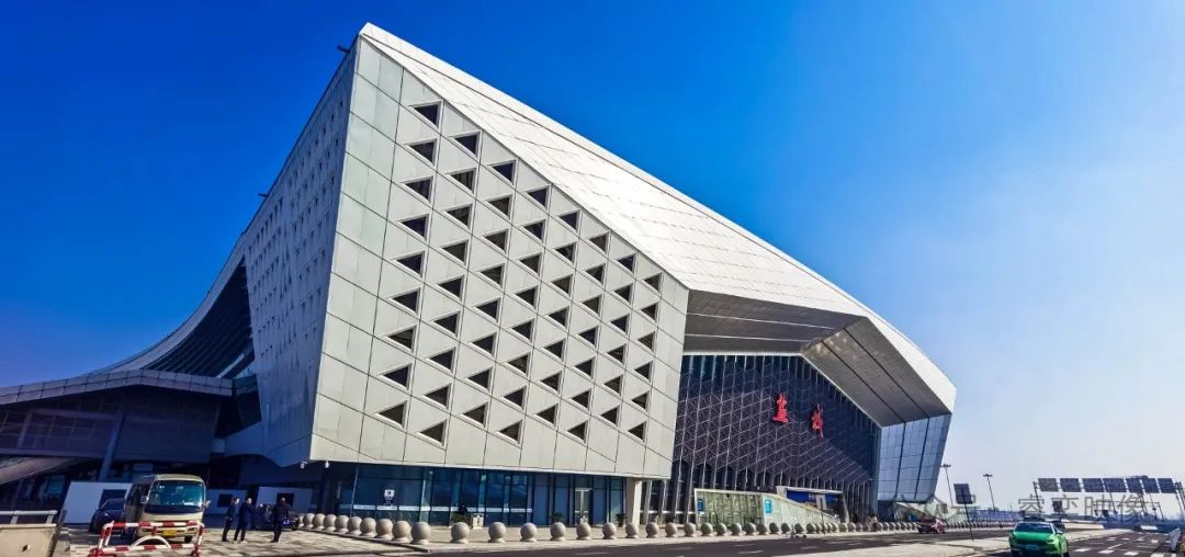 环游江苏(七)——盐城(1):到盐城的第一天,不得不去的水街景区,白天和晚上是完全不一样的美景感受