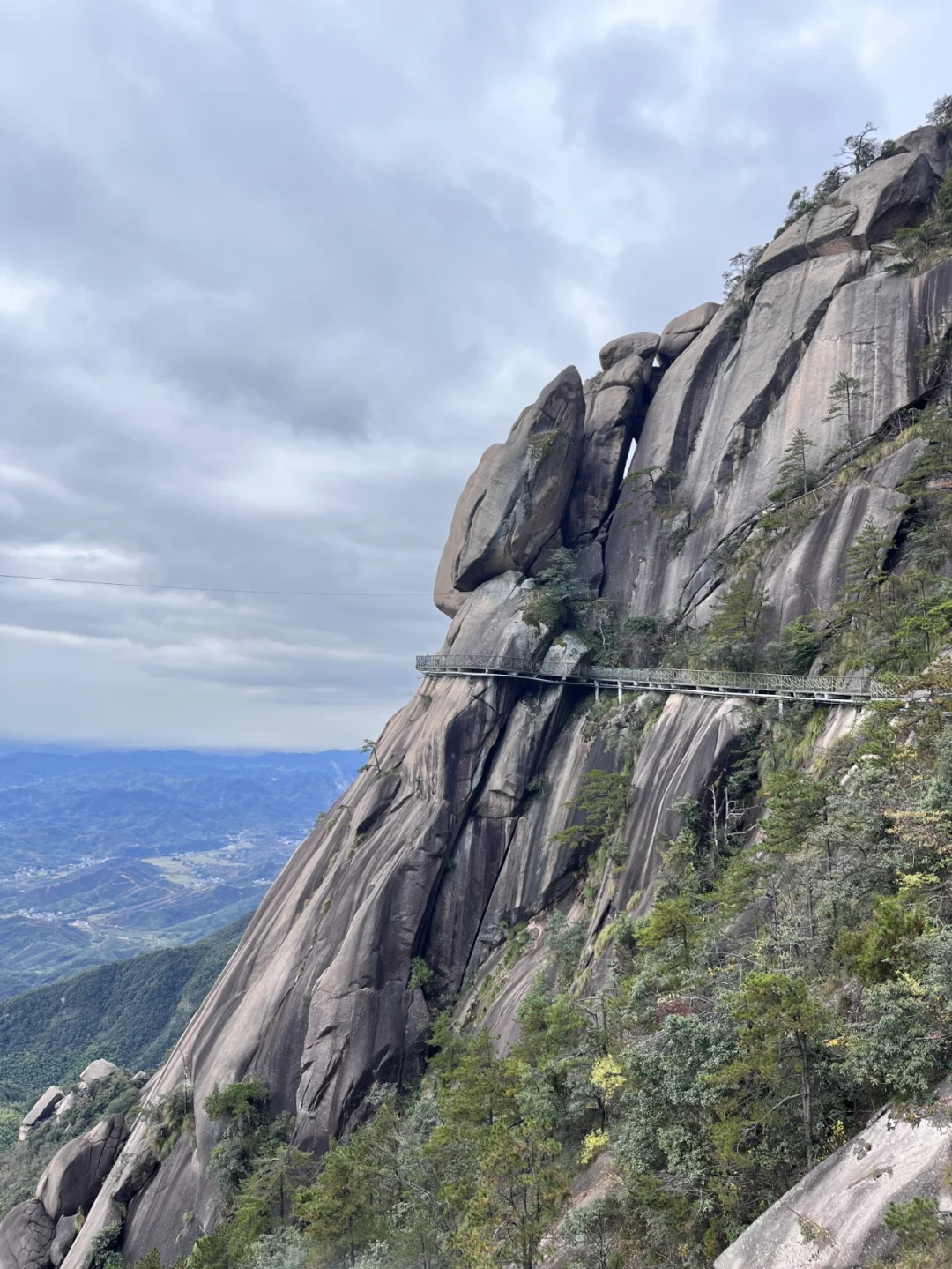 灵山天梯峰（误入景区）