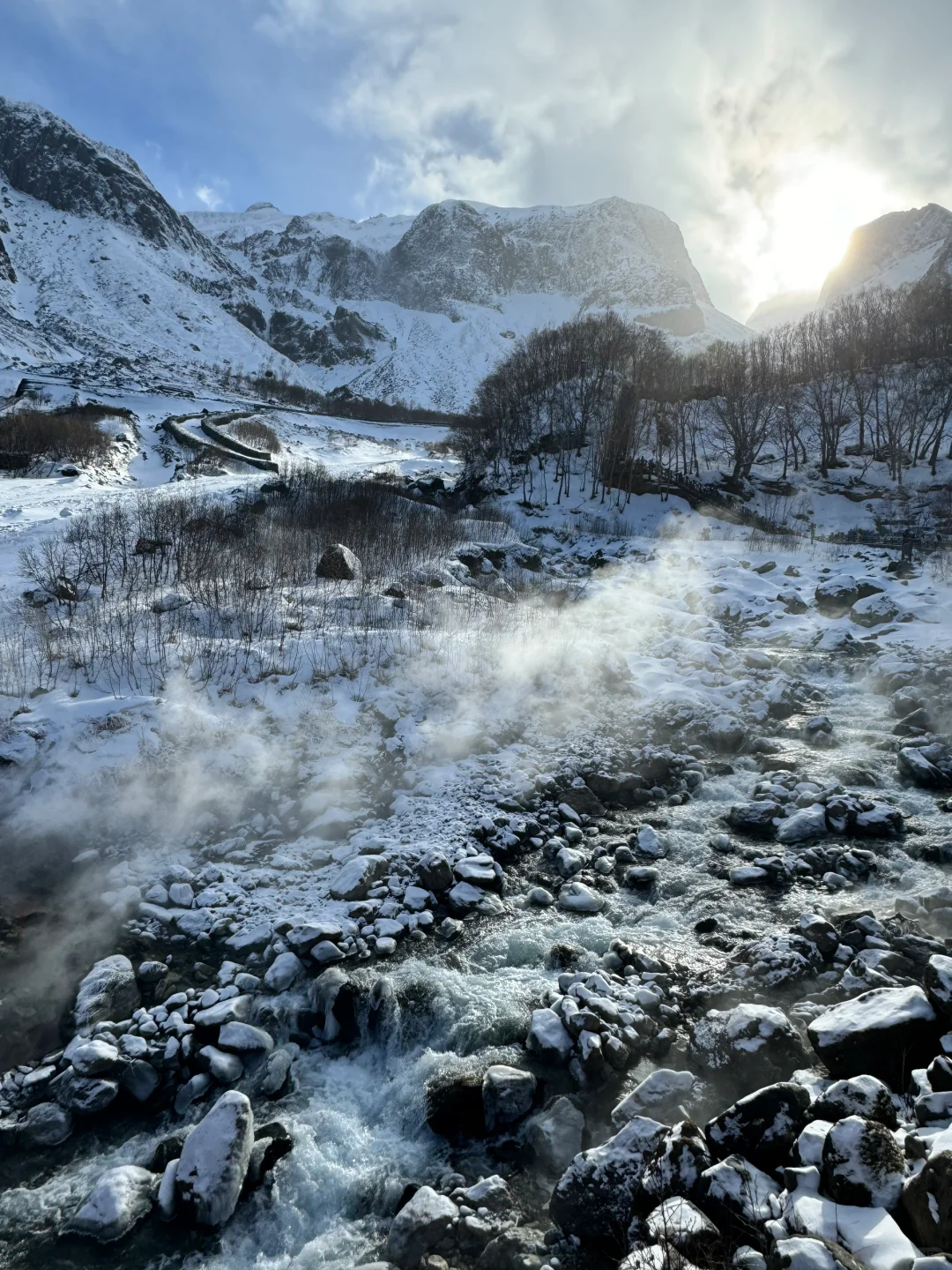 长！白！山！下雪了美到封神❄️