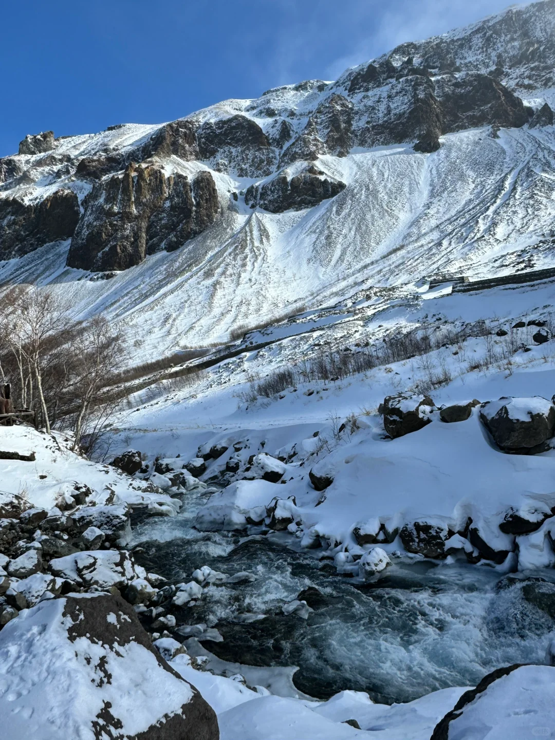 长！白！山！下雪了美到封神❄️