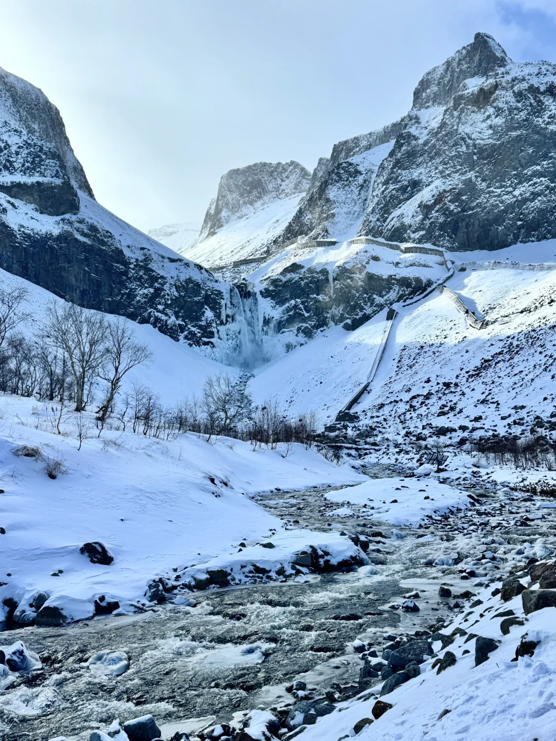 长！白！山！下雪了美到封神❄️