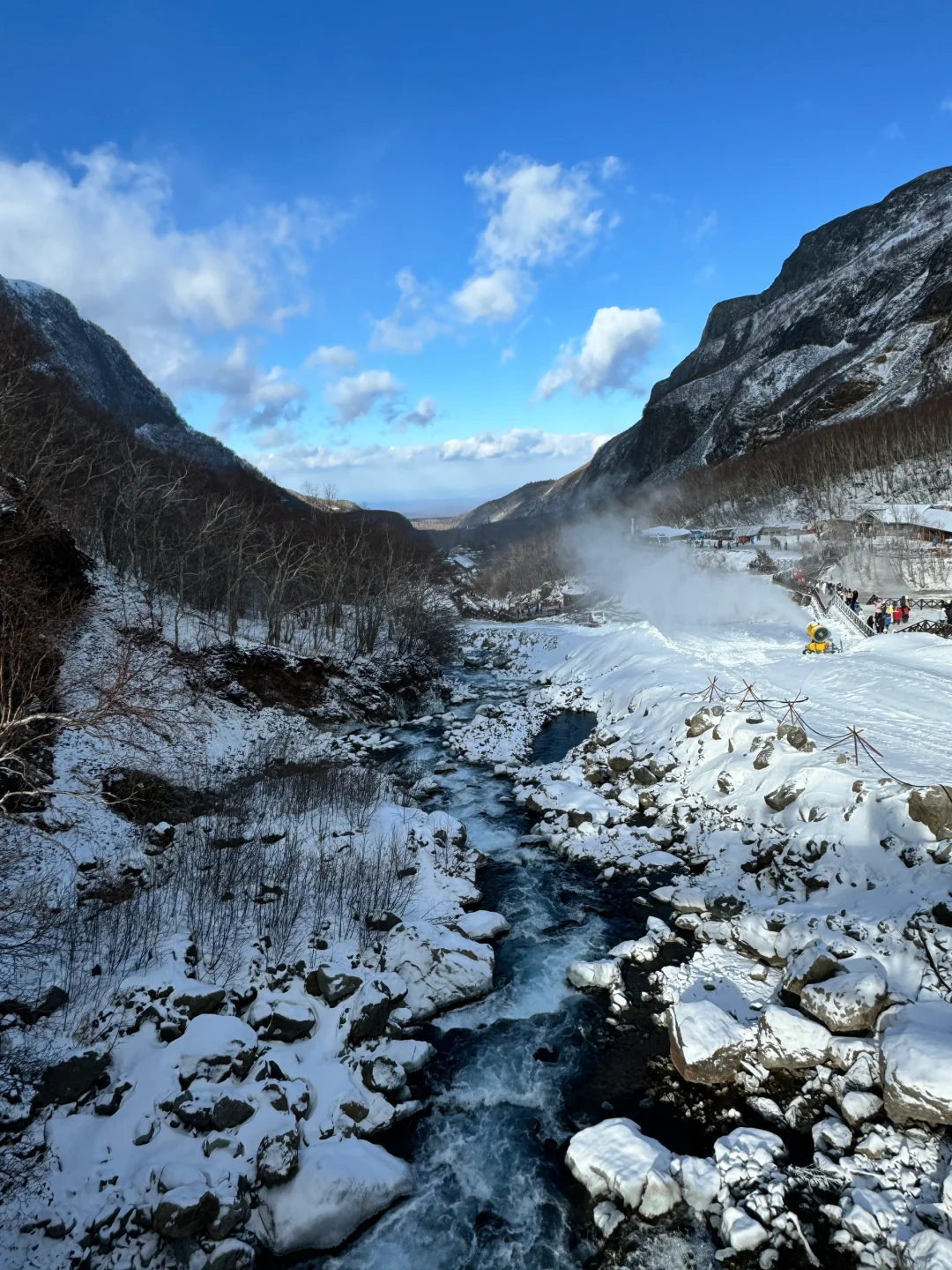 长！白！山！下雪了美到封神❄️