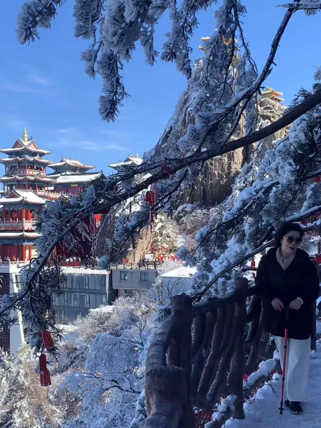 11.21老君山实况 景区爆满 下次降雪时间
