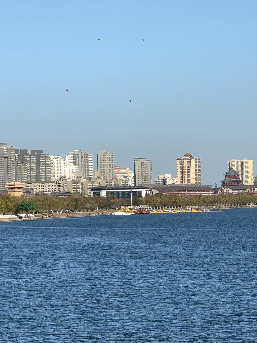 🚇西安地铁3元直达一座“海滨小城”晴天美疯✨