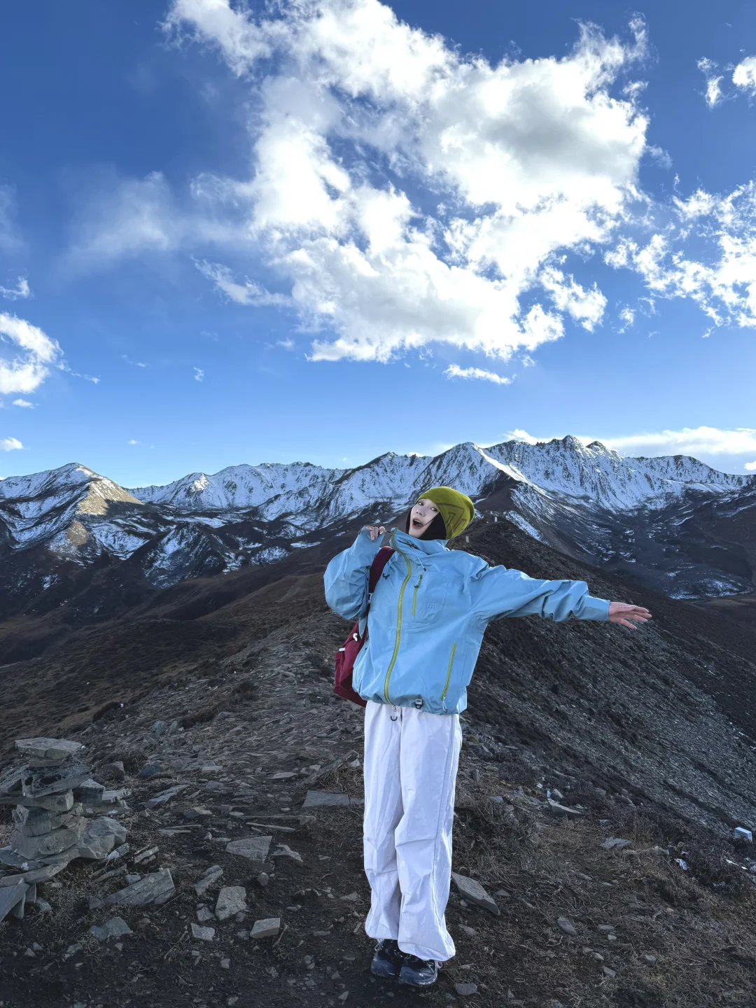 川西的雪山云海封神了