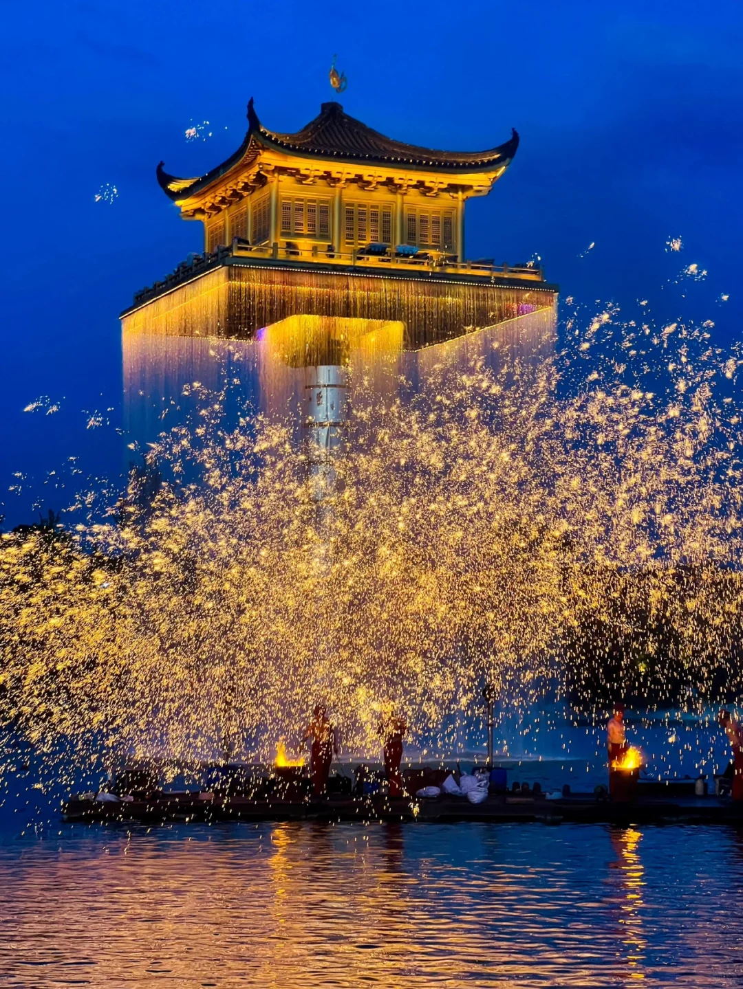 原来古人笔下”满船清梦压星河”真实存在✨