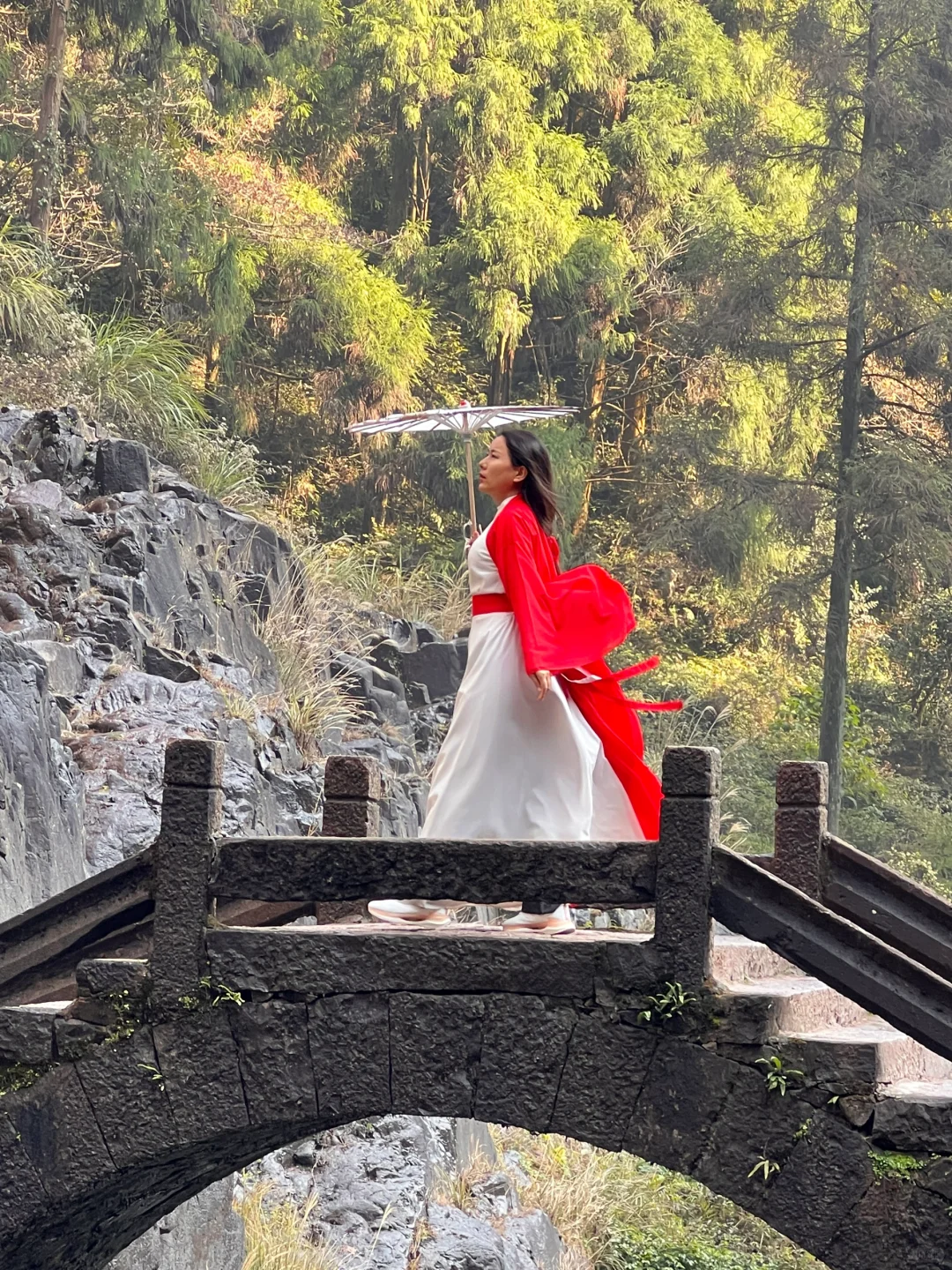 总要去趟百丈漈 看看武侠里的瀑布吧