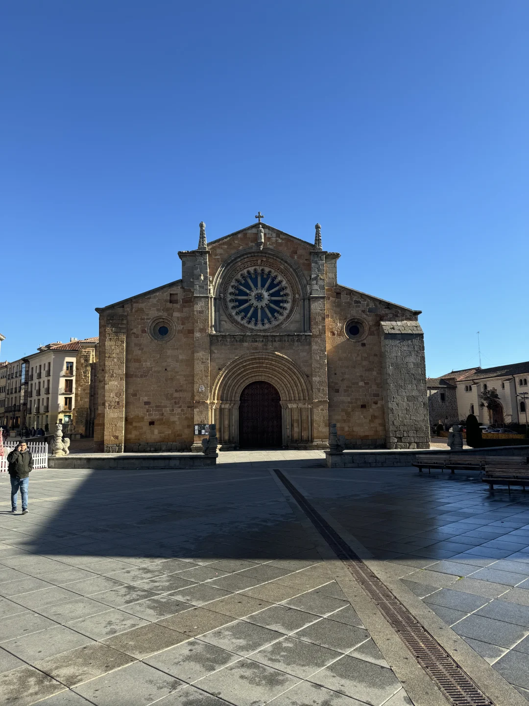 @Avila