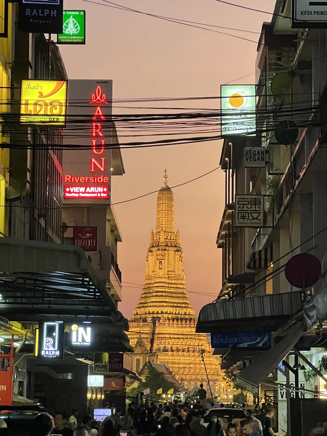 泰国郑王庙-泰国旅游攻略之郑王庙