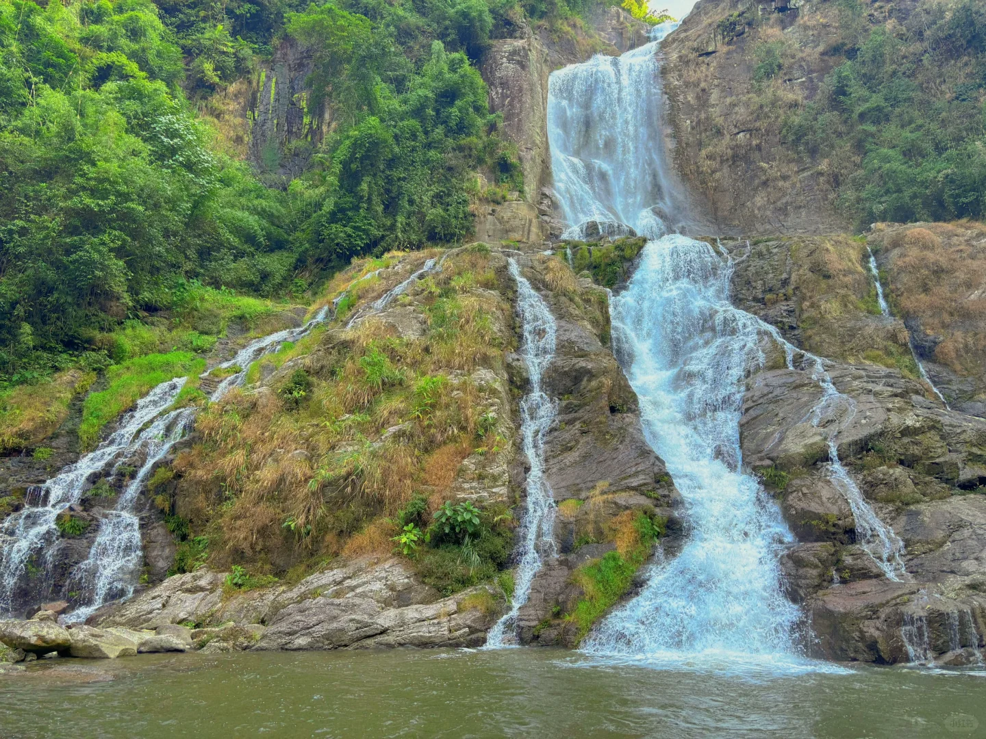进山⛰️呼吸新鲜空气