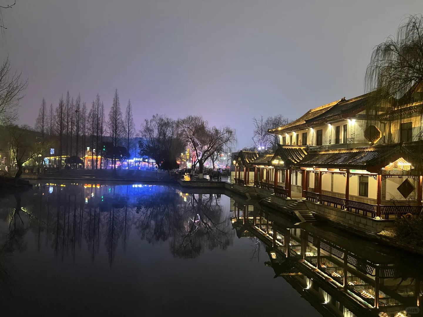 济南大明湖畔