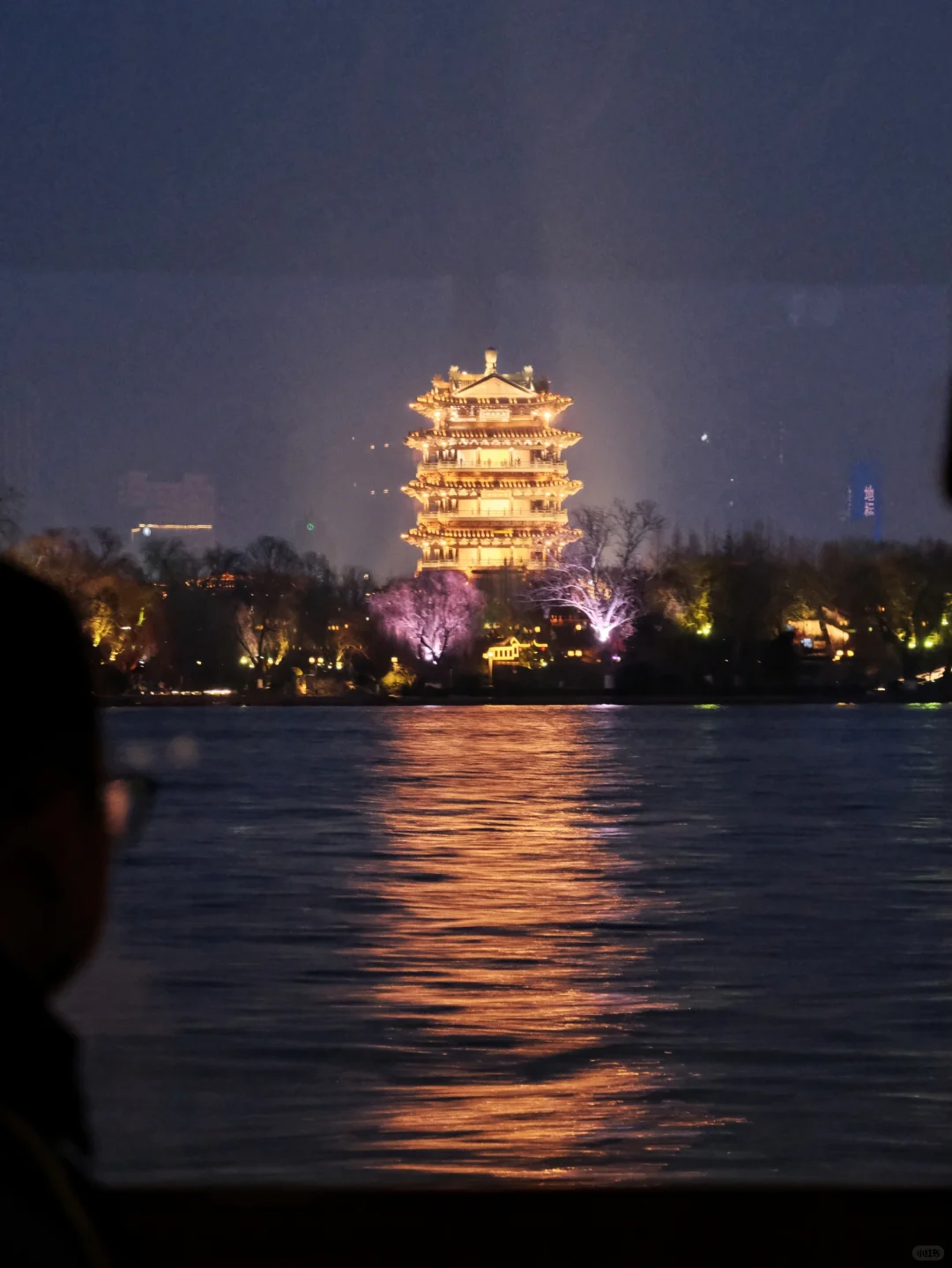 夜游大明湖｜出片➕游玩攻略