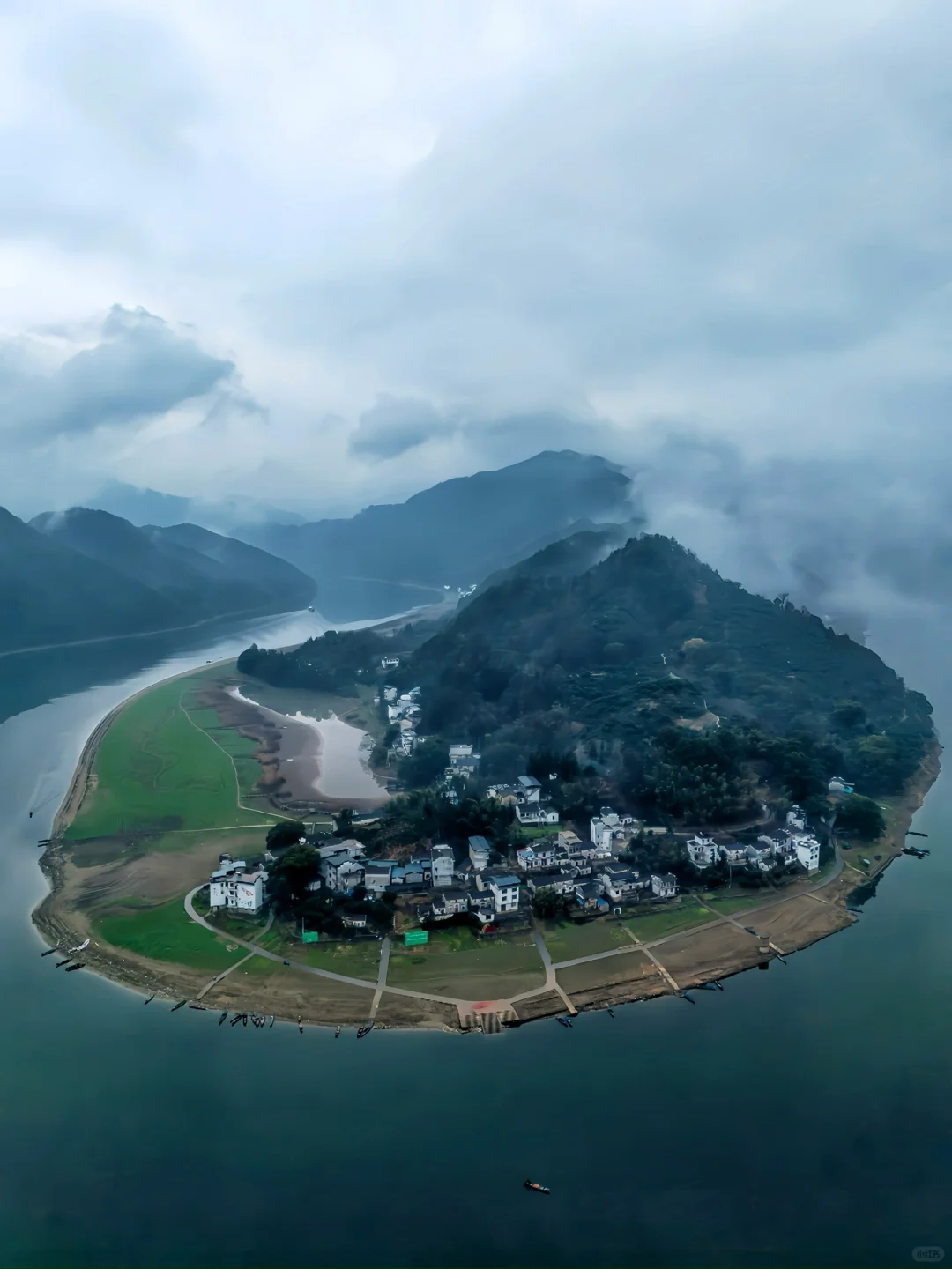 来皖南花的最值的一笔钱❗️11块公交船看江景