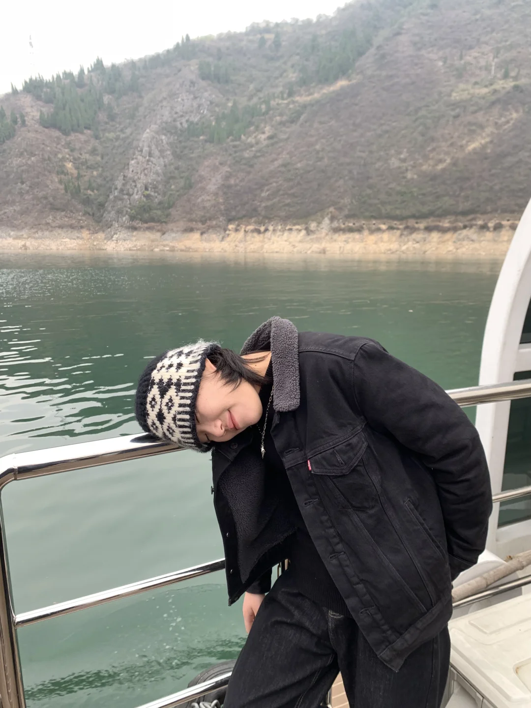 跟好朋友搞搞景区啦