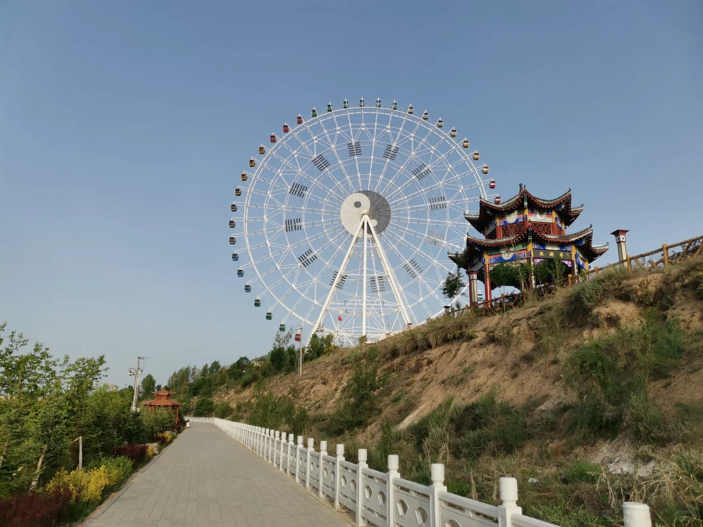 喀拉峻景区交通住宿门票攻略