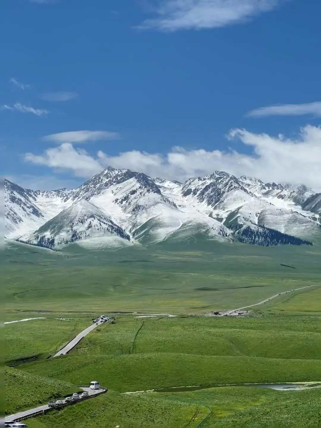 反向旅游｜5月就去新疆伊犁，别等6月人挤人