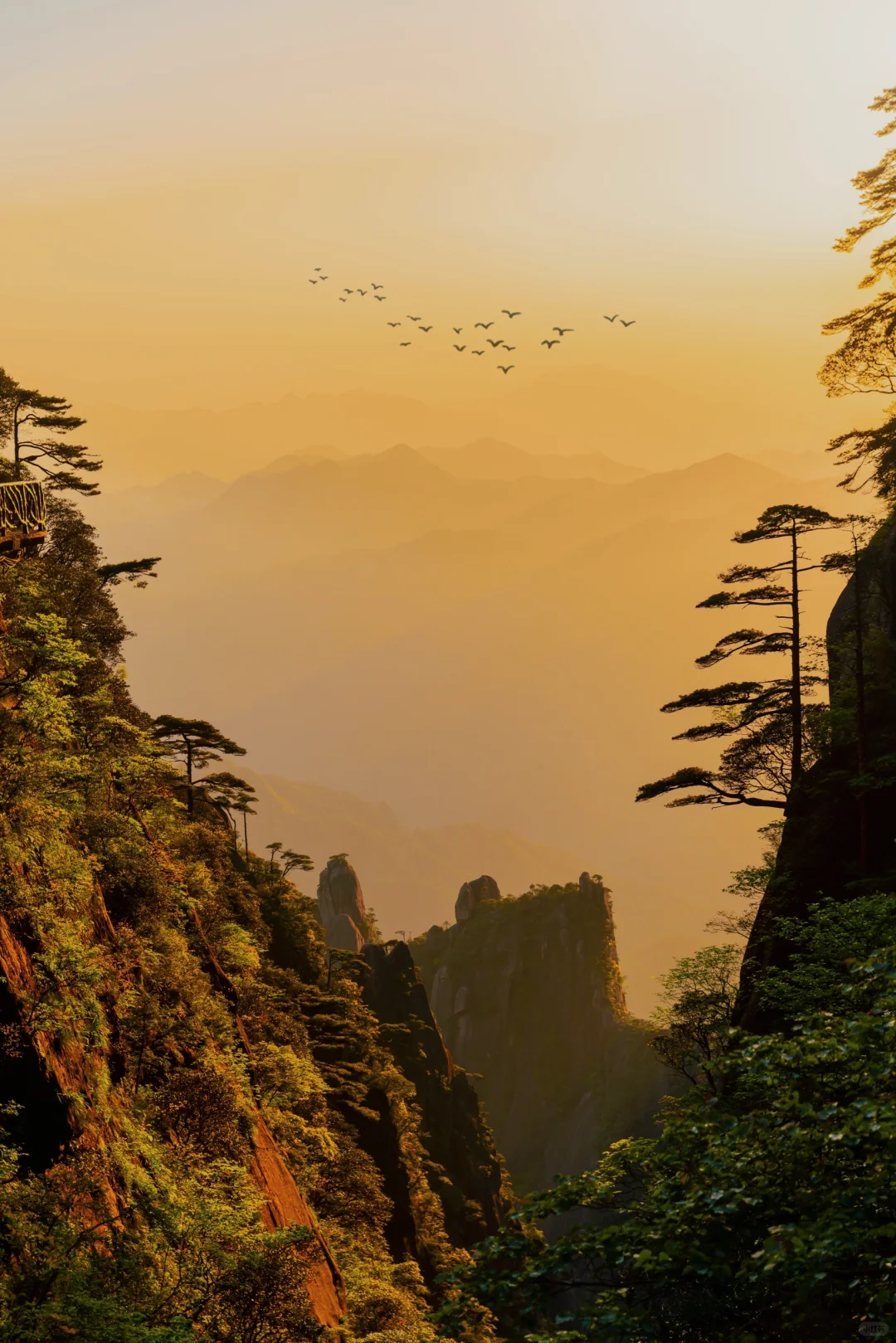 讲真，我很少用“震撼”来形容一座山！😭