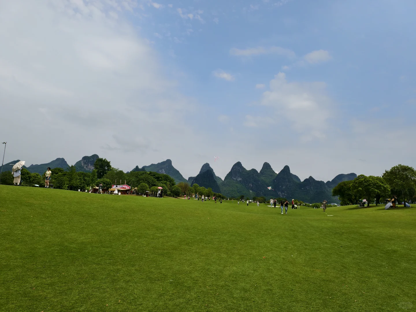 这里不是瑞士，不是新西兰，这里是桂海晴岚
