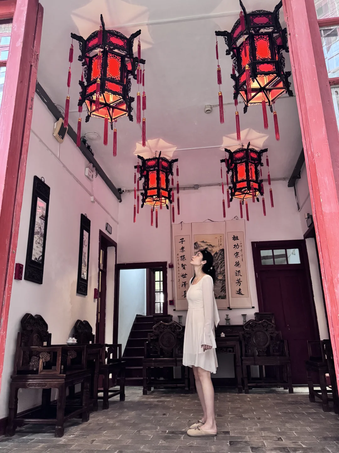 旅行✈️在南昌·女孩走进历史旧址