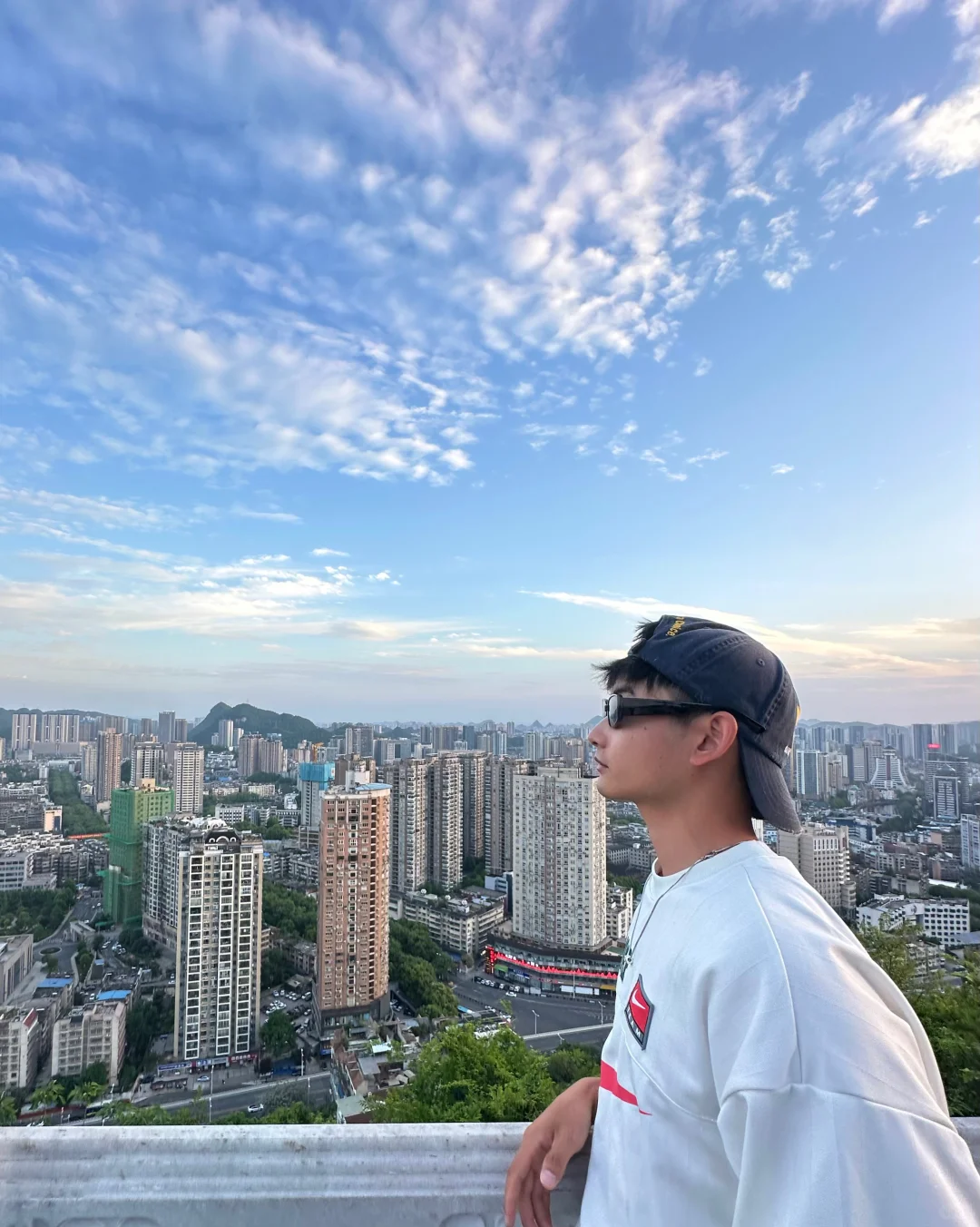 贵州哪个景区没有人挤人，你们晓得不？