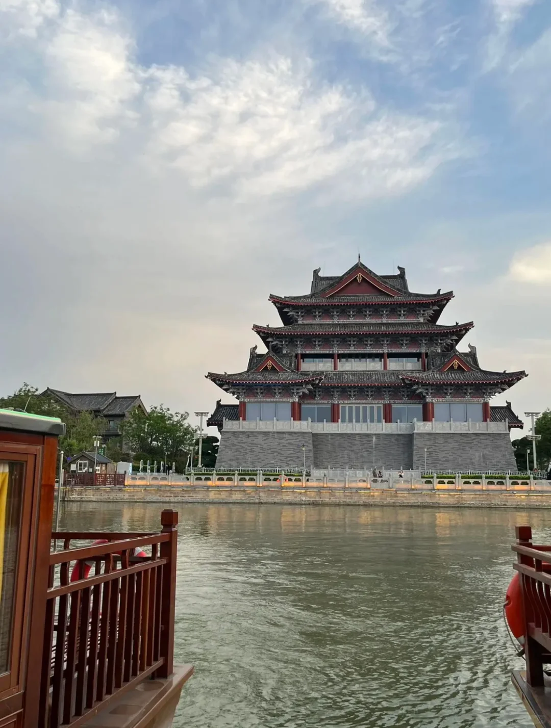 五一假期在开封景区做协助！！！