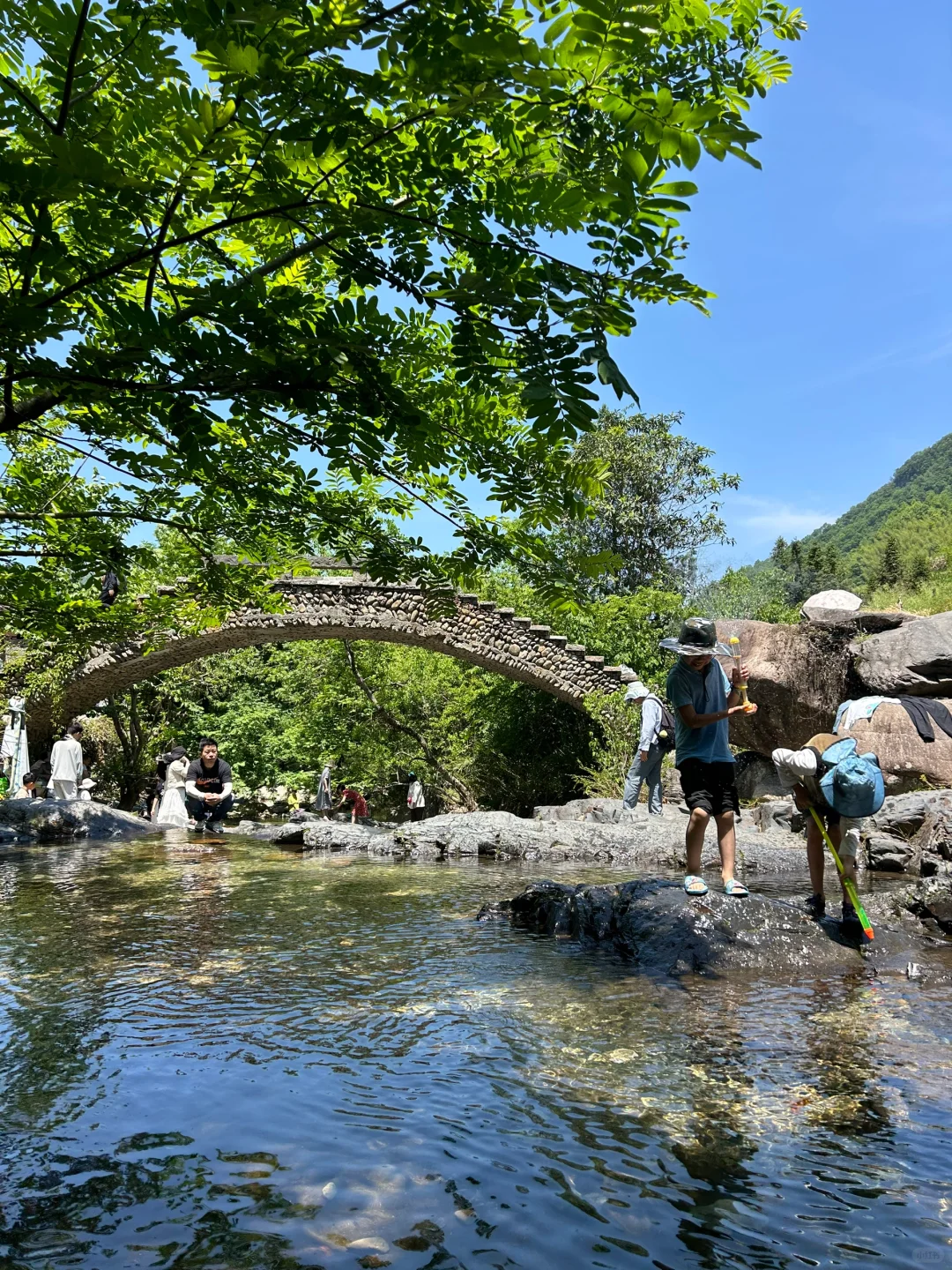 万万没想到，五一差点露宿街头......