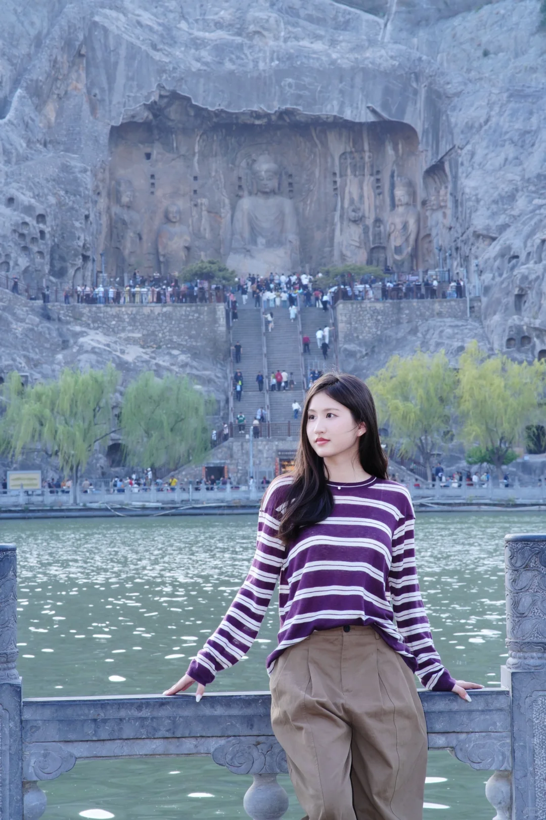 龙门石窟旅游，能劝一个是一个