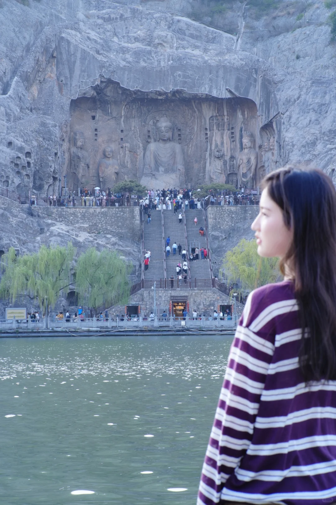 龙门石窟旅游，能劝一个是一个