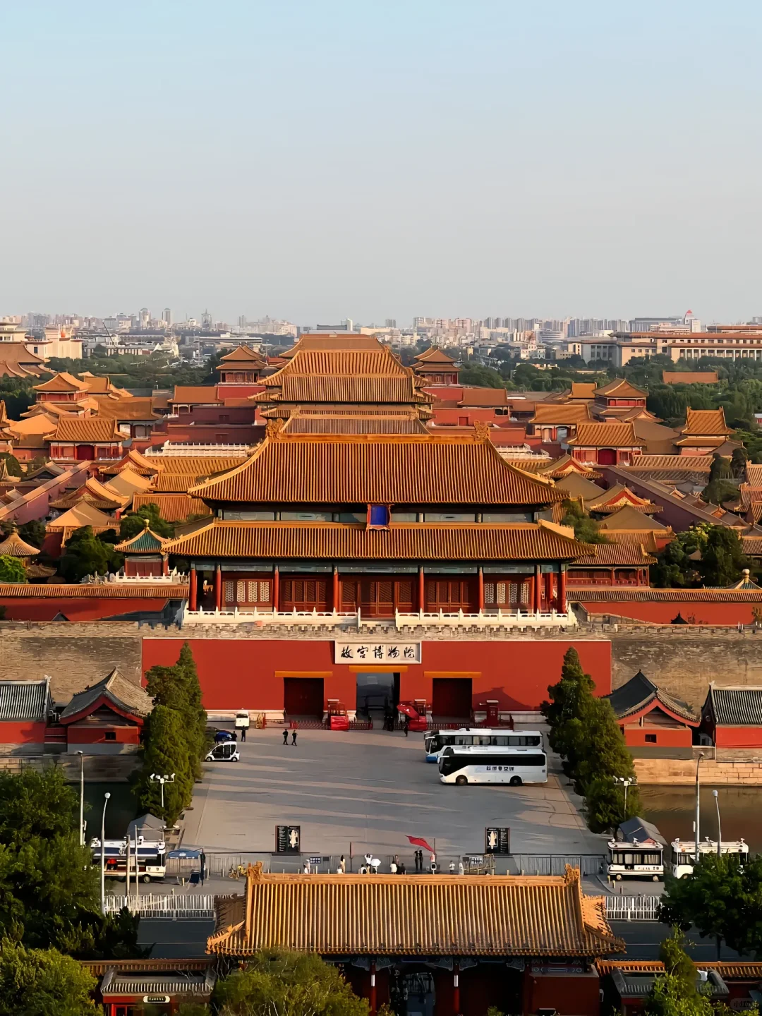 外图里看紫禁城，看天下