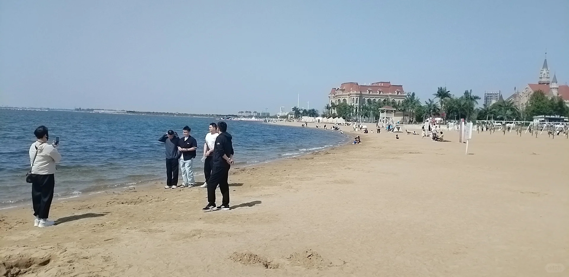 去大学城看海